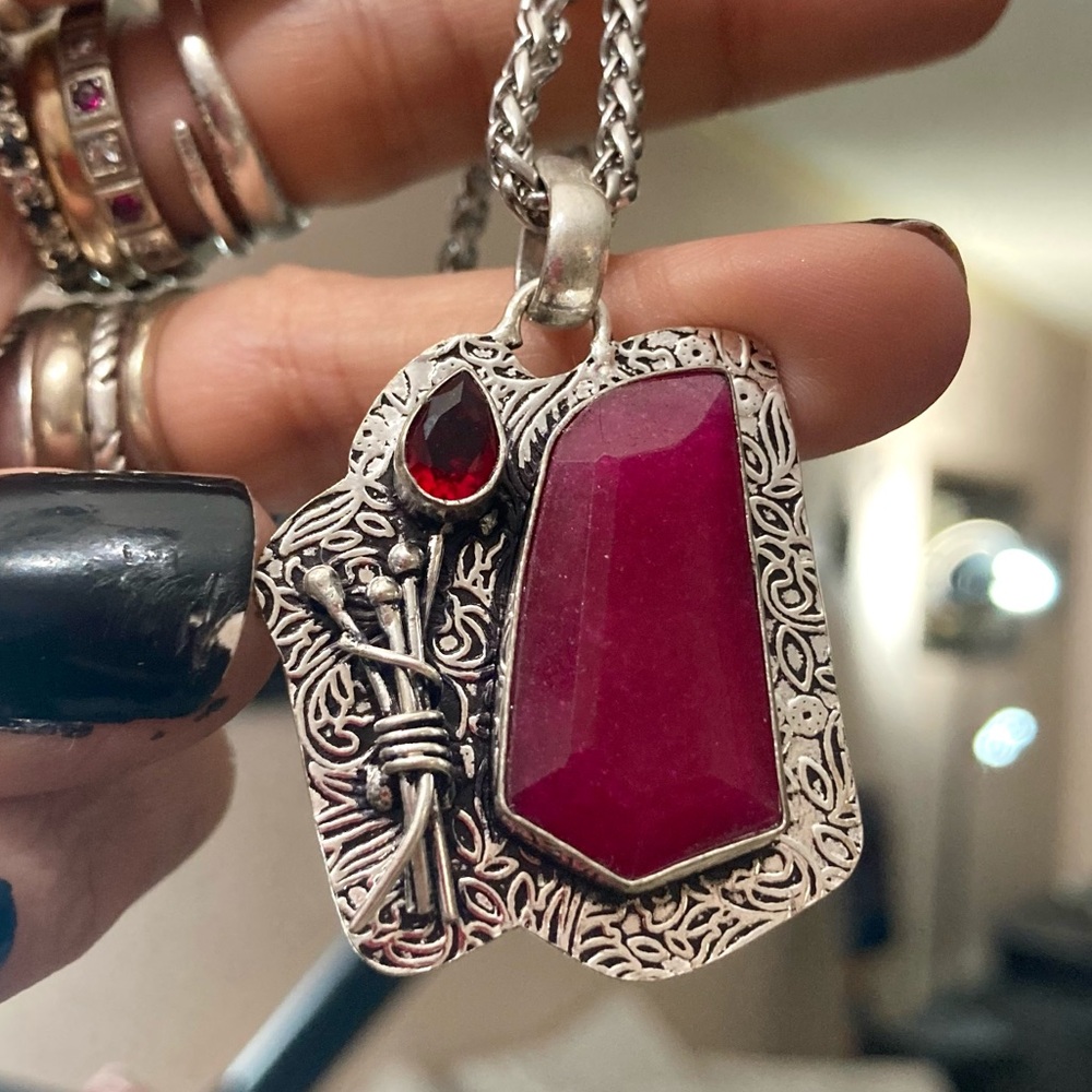 Genuine Garnet & pink Indian ruby gemstones boho charm silver necklace - Picture 2 of 16